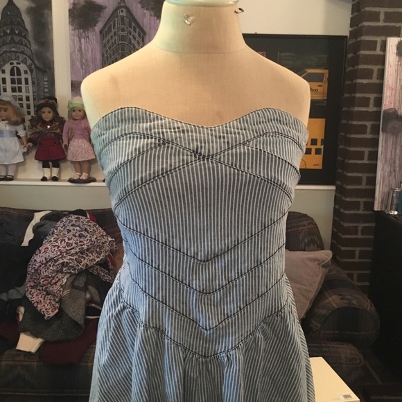 Volcom Strapless Sundress - Picture 2 of 4